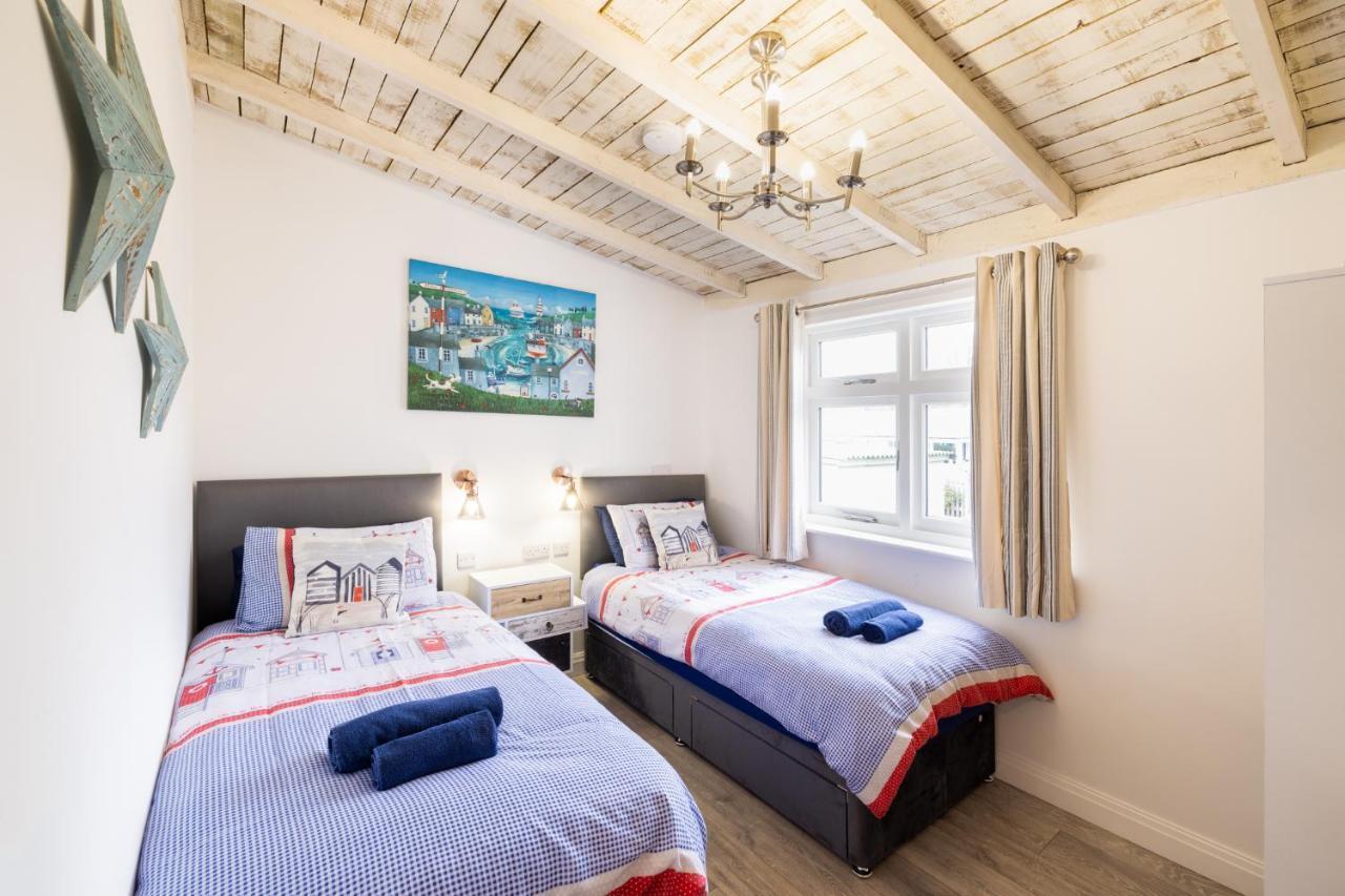 クリーソープス Den Of Joy Humberston Fitties Sleeps 6,Hot Tub,Log Burnerヴィラ エクステリア 写真
