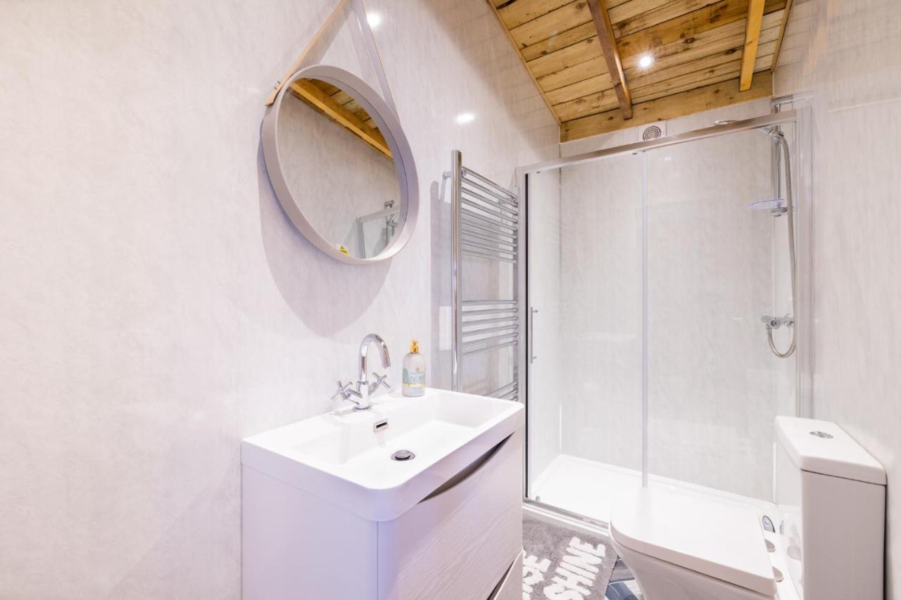 クリーソープス Den Of Joy Humberston Fitties Sleeps 6,Hot Tub,Log Burnerヴィラ エクステリア 写真